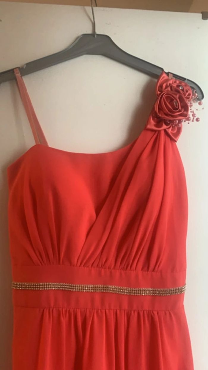 Robe de soirée - photo numéro 2