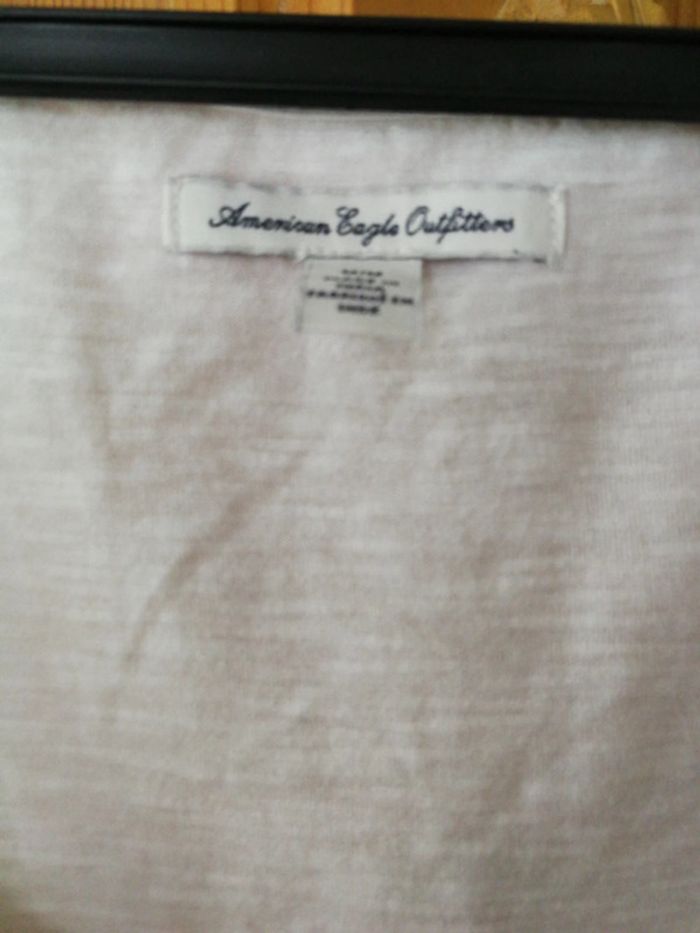 Jolie haut en dentelle - photo numéro 3