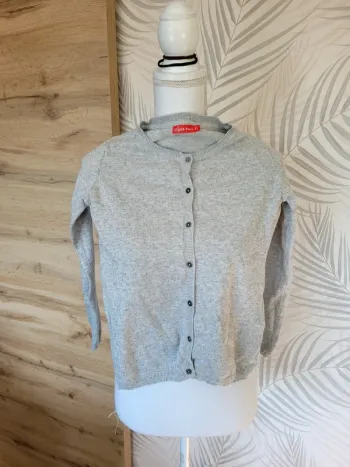 Gilet gris avec effet brillant argenté taille 10 ans