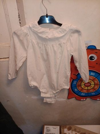 Bodis chemise 36 mois kiabi 2 taches