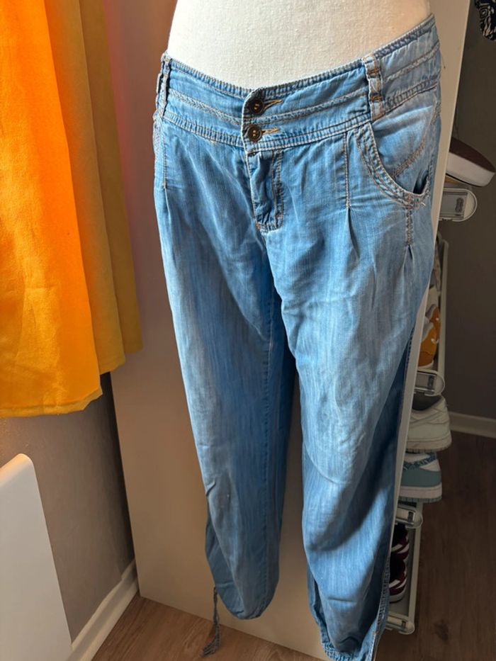 Jean ample - photo numéro 2