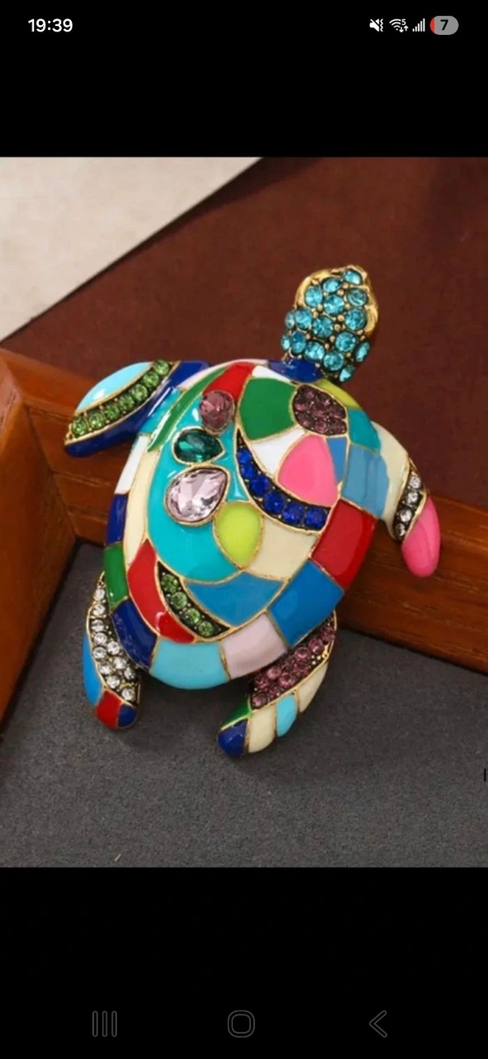 Broche tortue multicolore chic - photo numéro 3