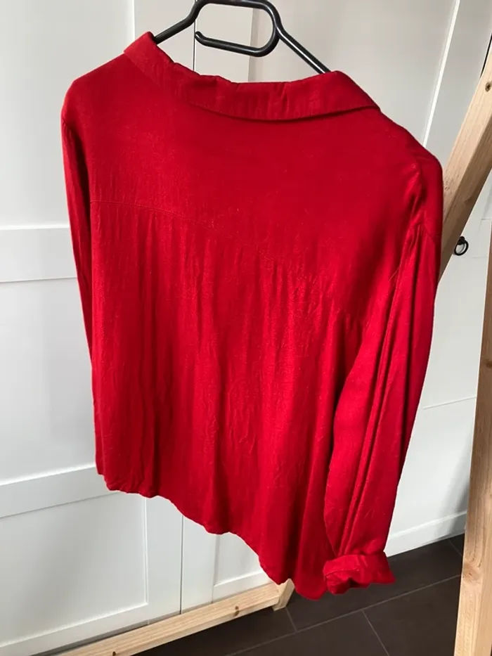 Blouse rouge - photo numéro 2