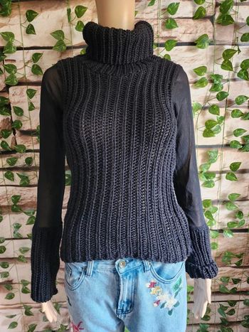 🌸Pull noir col roulé manches transparentes Taille 34/36🌸