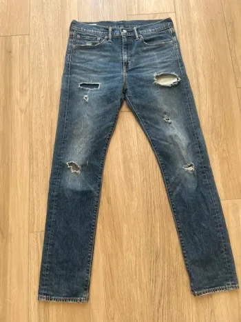 Jean Levis homme