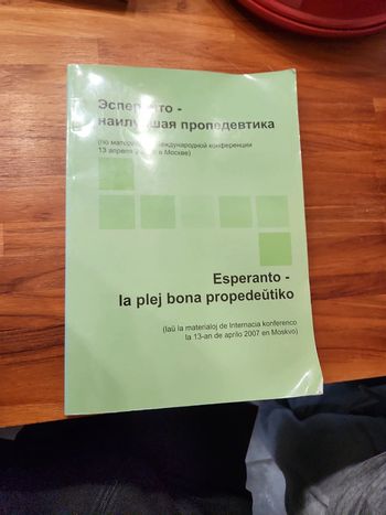 Livre : l'espéranto est la meilleure propédeutique