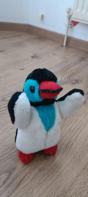 Peluche pingouin / manchot