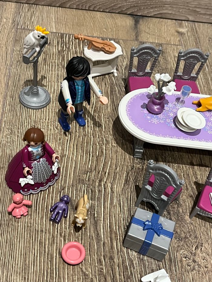 Lot playmobils Noël - photo numéro 2