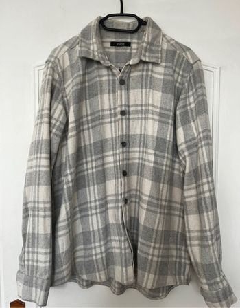 Chemise à carreaux
