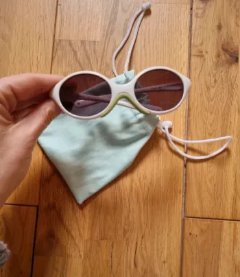 Lunettes soleil bébé