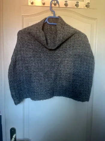Poncho court Benetton