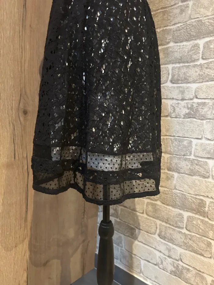 Robe chic avec dentelle taille 36 - photo numéro 5
