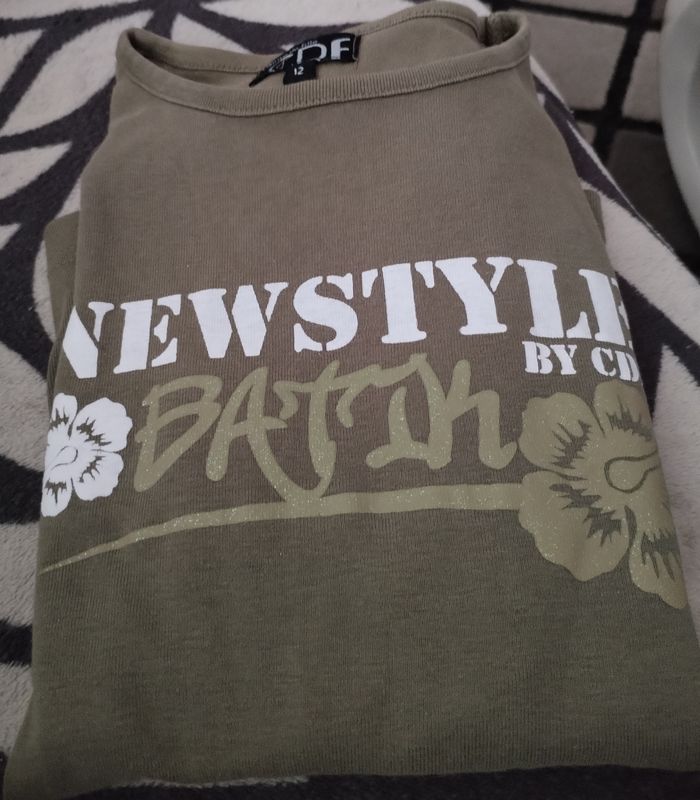 Haut manches longues "Caprice de fille" écritures pailletées 100% coton en très bon état - photo numéro 6