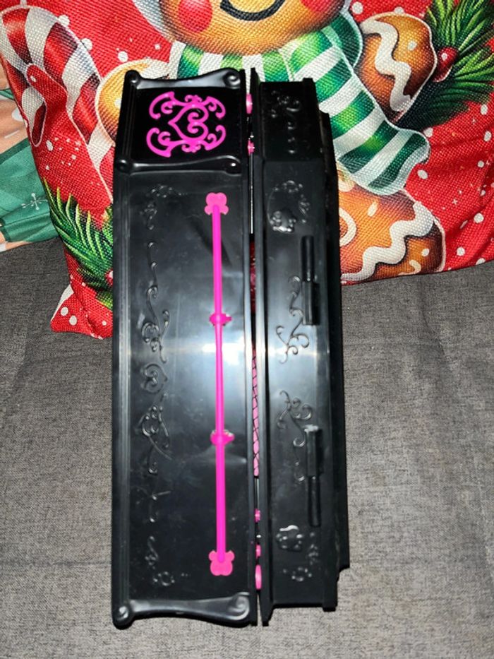 Lit monster high - photo numéro 4