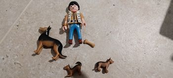 Playmobil berger allemand et ses petits