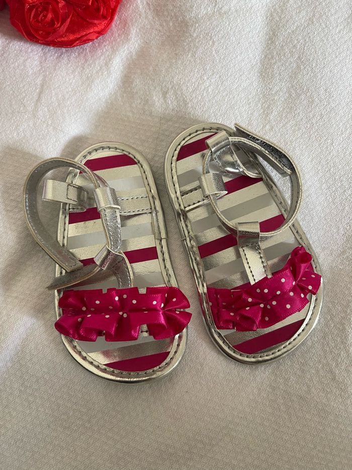 👶 Lot chaussures bébé fille – Taille 3-6 mois - photo numéro 7