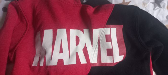Sweat Marvel 8 ans - photo numéro 3