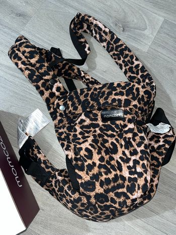 Porte bébé momcozy