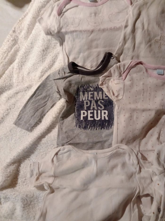Lot de 9 bodies fille - photo numéro 5