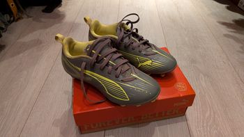 Crampons moulés 