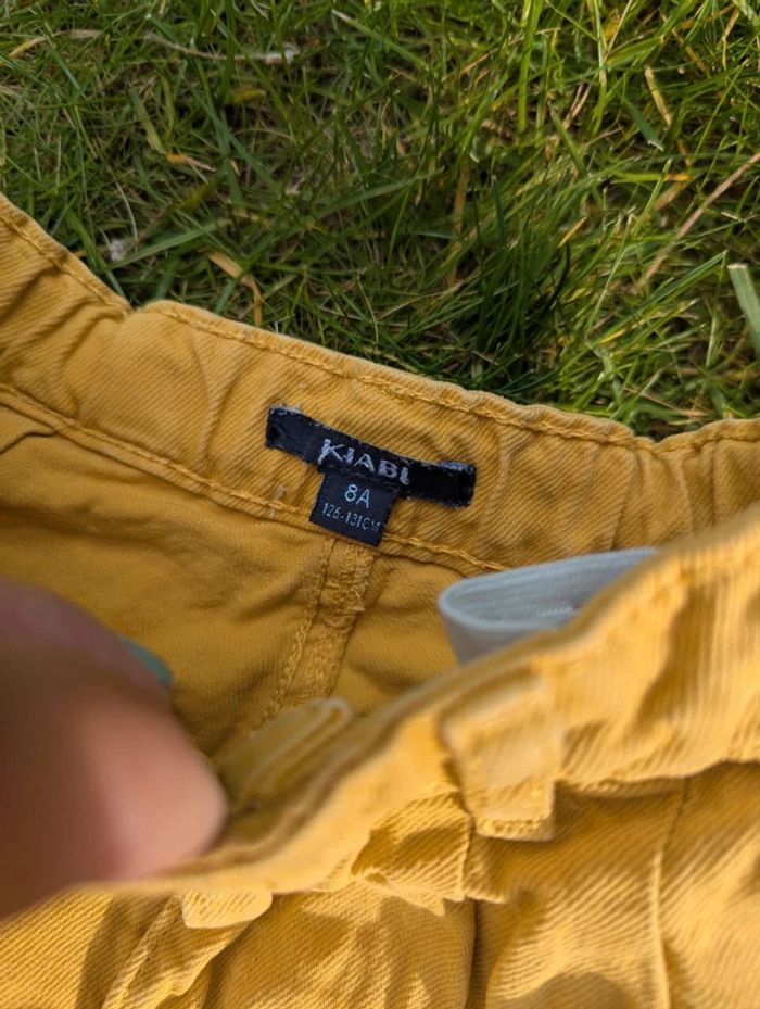 Short en toile moutarde 8 ans - photo numéro 2