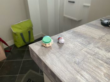 Figutine chapelier fou et lapin Alice au pays des merveilles disney