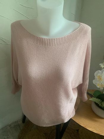 Pull maille fine  rose taille 38-40