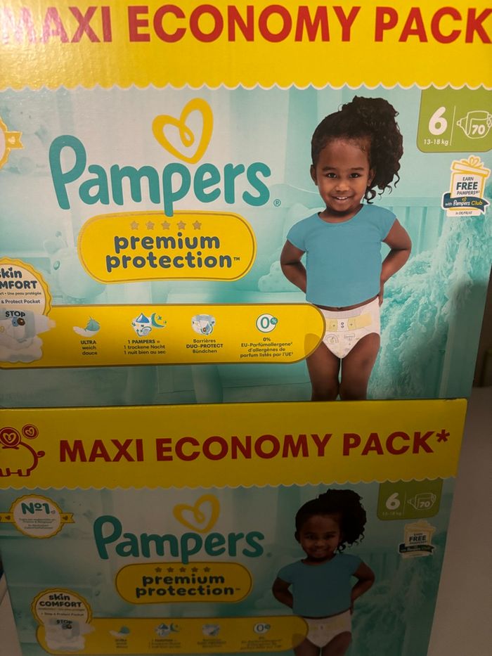 Couches Pampers premium protection taille 6 (lot de 2 cartons) neuf