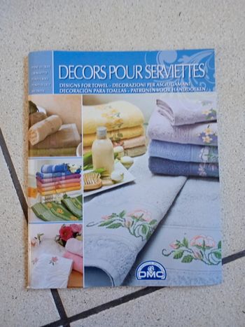 Décors pour serviettes en point de croix