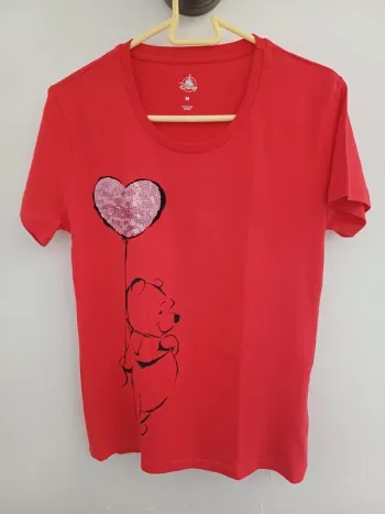 T-shirt rouge winnie l'ourson