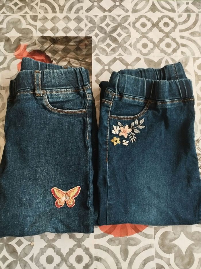 Lot de jeans a