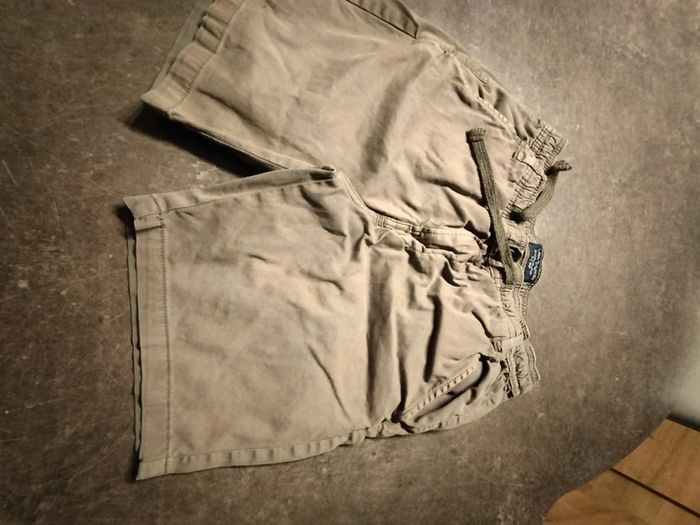 Lot de 3 bermudas en 16 ans - photo numéro 12