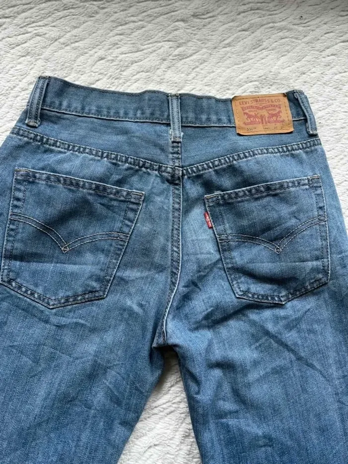 Jean Levi’s femme 550 Relaxed Fit W27 L27 S/36 bleu large ample mi taille - taille haute - photo numéro 13