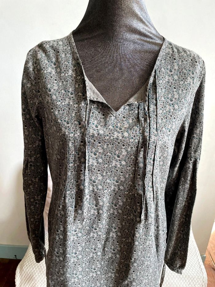 Belle blouse en coton léger Bonobo.