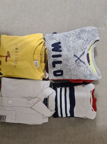 Lot de vêtements
