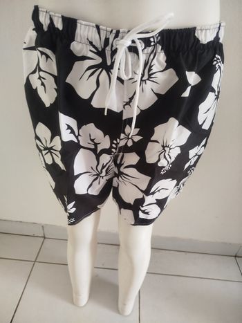#kytieXLhomme. Bermuda de bain taille XL 
