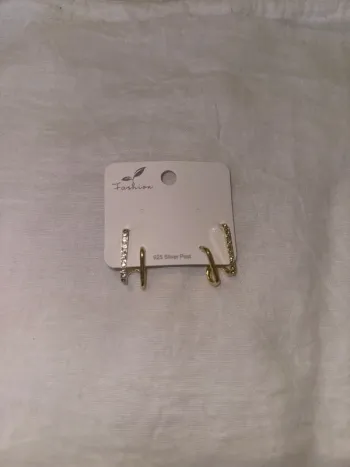 Boucles d’oreille femme neuve