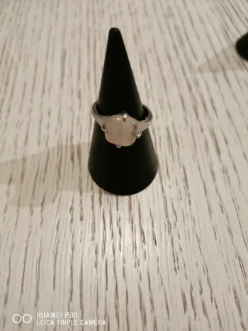 Bague pierre rose