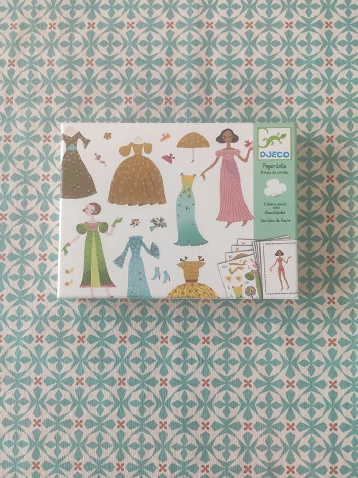 Djeco Paperdolls Robes de soirée