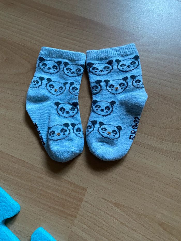Chaussettes Taille 19/22 - photo numéro 2