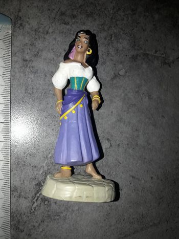 bossu de notre dame figurine