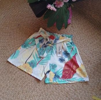 Short fluide taille élastique S/M - fashion -neuf avec étiquette