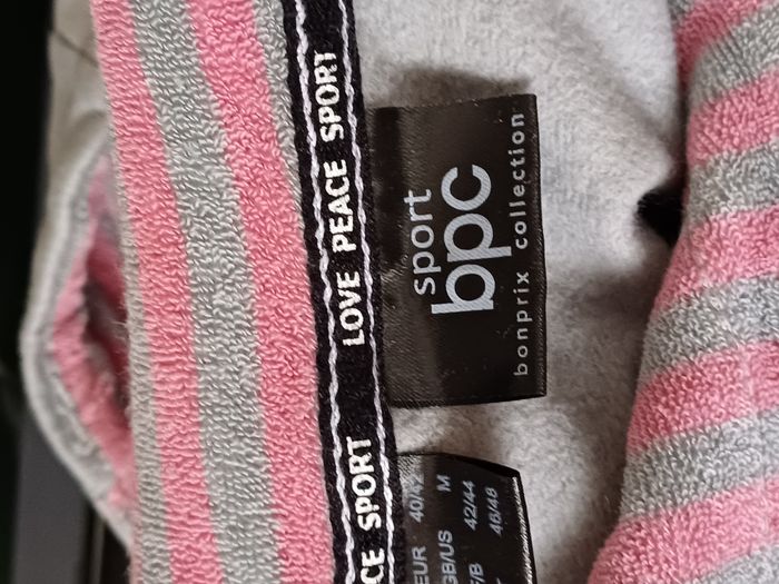 sweat à capuche femmes Taille L - photo numéro 4