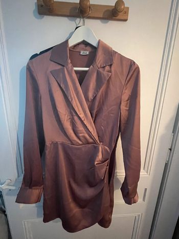Robe rose