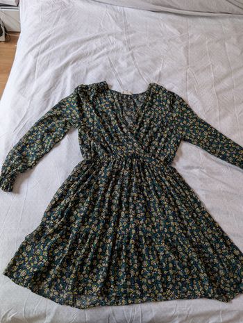 Robe cache coeur manches longues
