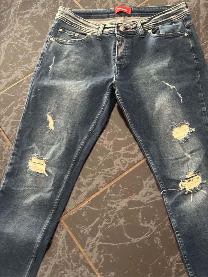 Jeans  W38 L 32 troué - photo numéro 4