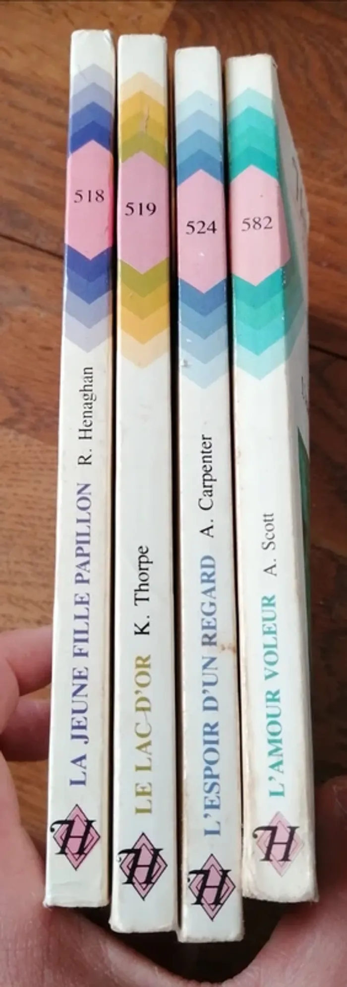 Livres Harlequin - photo numéro 2