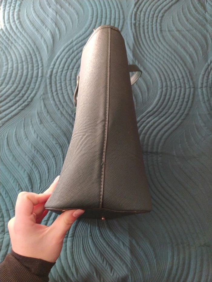 Grand sac vert neuf H&M - photo numéro 9