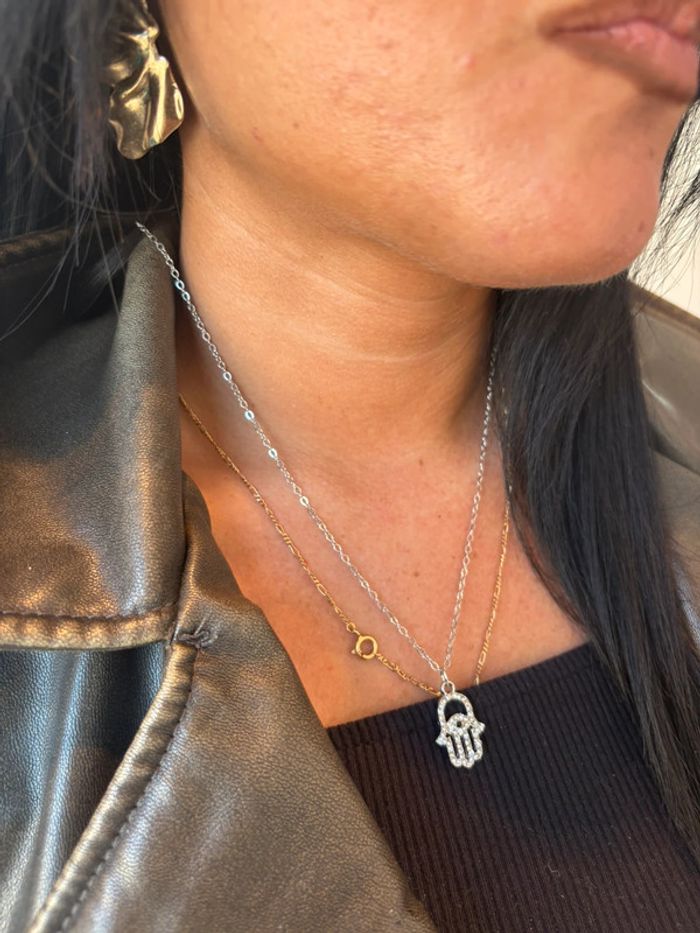 Chaîne et pendentif main de fatma avec strass neuve - photo numéro 2