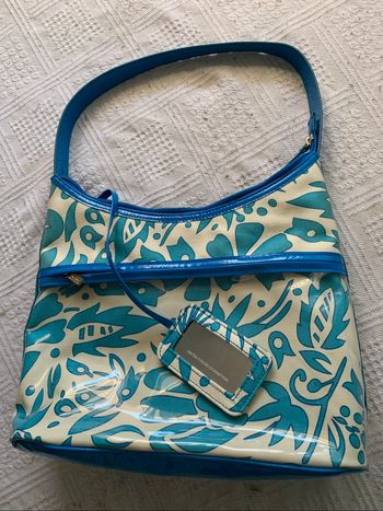 Joli sac à main bleu. Benetton